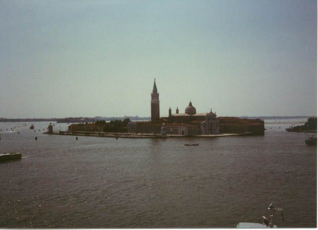 img733