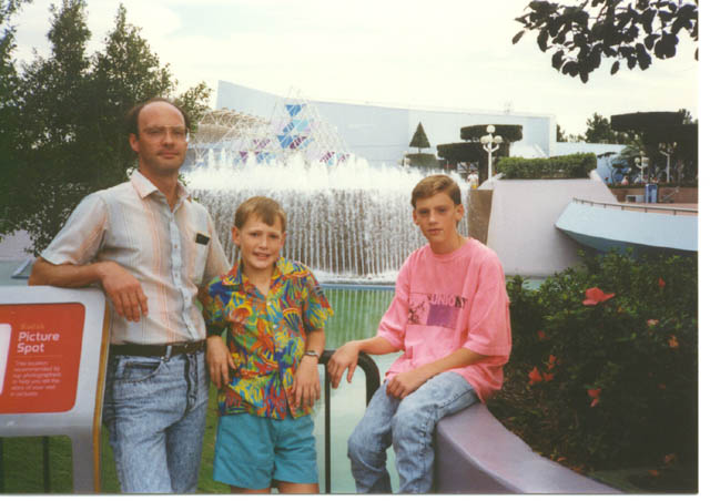 img11-32