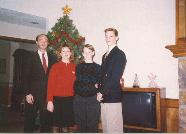 img12-83