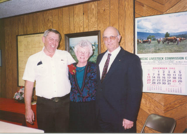 img12-87