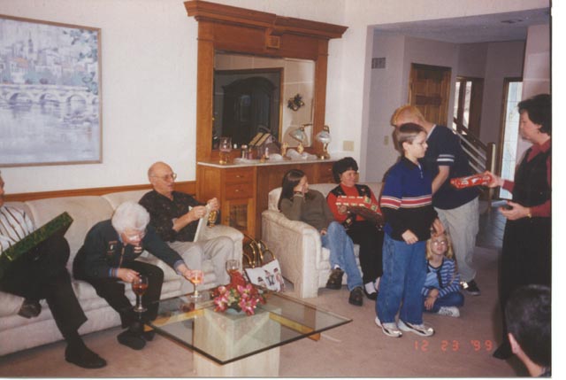 img18-25